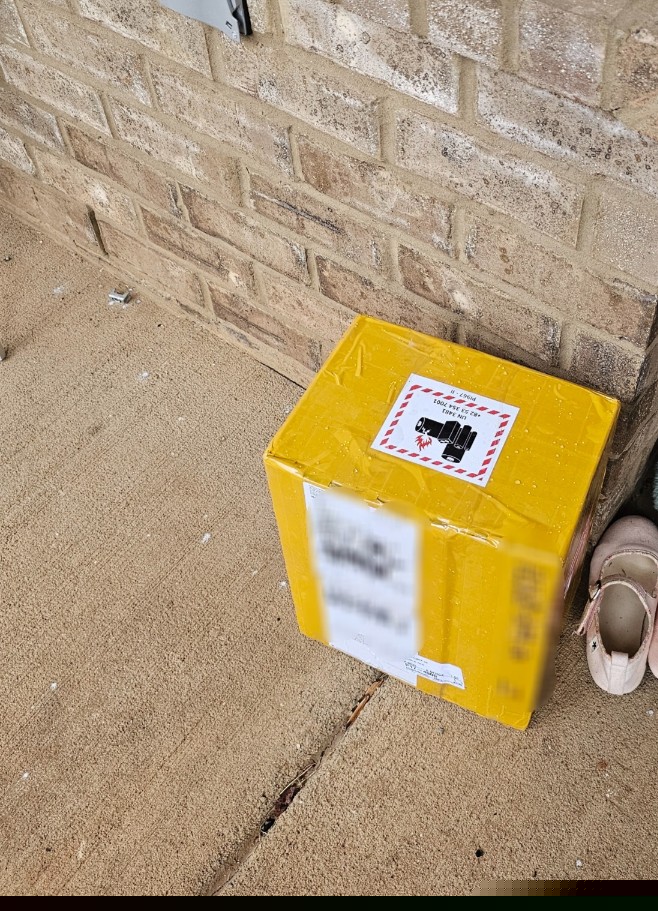 월요일에 보내고 화요일에 받음, 대박!